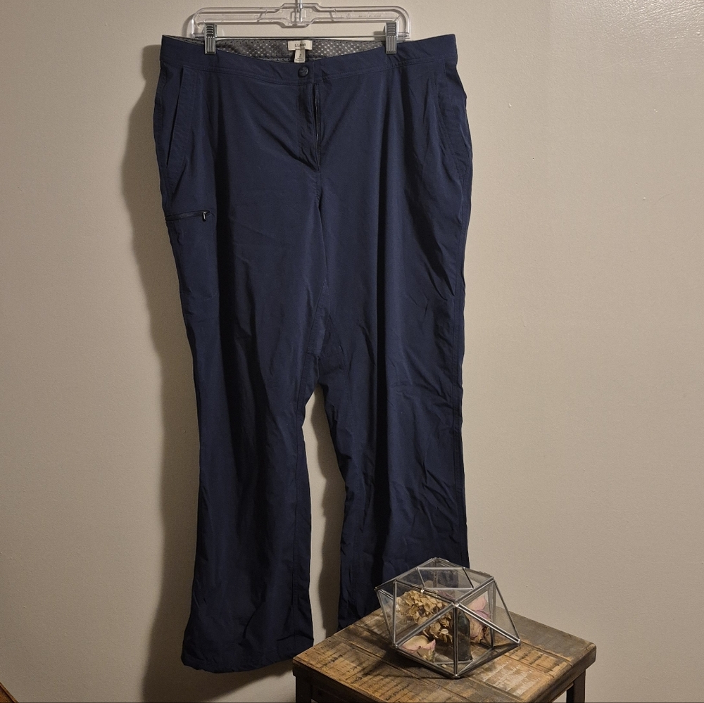 L.L. Bean Women's Hiking Pants in Midnight Blue 18 Gorpcore